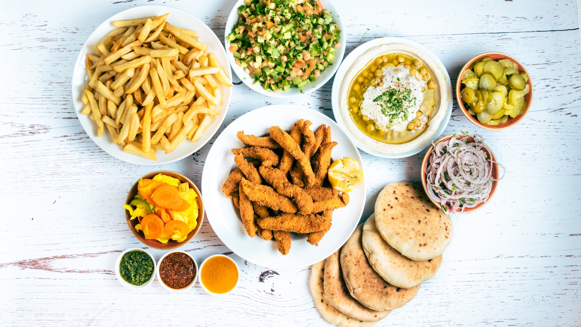 קייטרינג בשרי :  שניצלונים / חזה עוף 